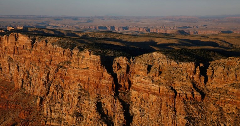 Iz sjevernog dijela Grand Canyona evakuirani turisti, bukti šumski požar
