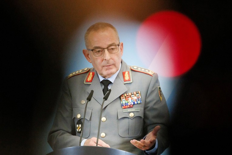 Njemačka se sprema za mogući veliki sukob. Šef vojske poslao upozorenje