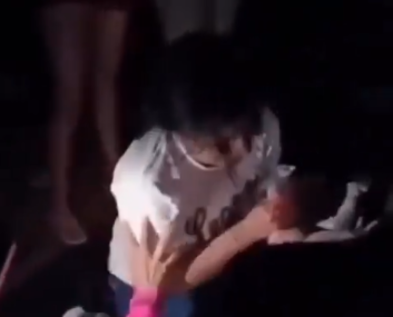 VIDEO Žena u Venezueli rodila pod ruševinama