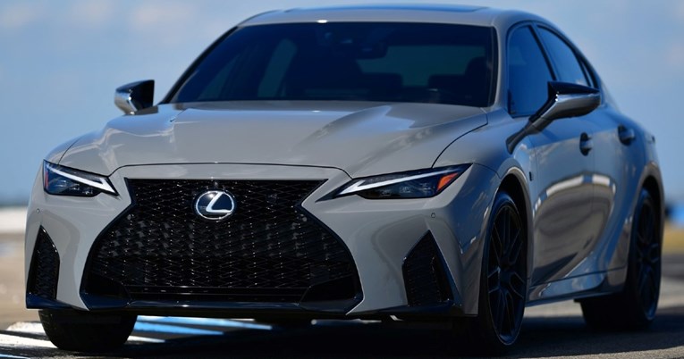 VIDEO Pogledajte što Lexus nudi u Americi za 50.000 eura