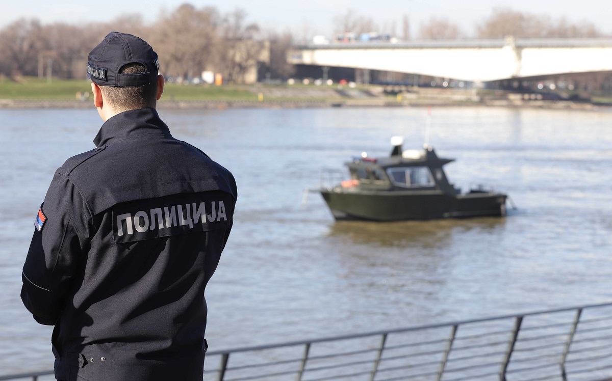 Potraga i dalje neuspješna, vrijeme prolazi. Jako je puno problema i nepoznanica