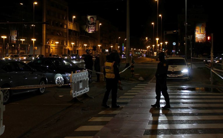 Mladići na razgovoru u policiji zbog požara Vjesnika
