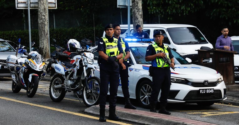 Malezijska policija upala na "gej zabavu" i uhitila 20 muškaraca