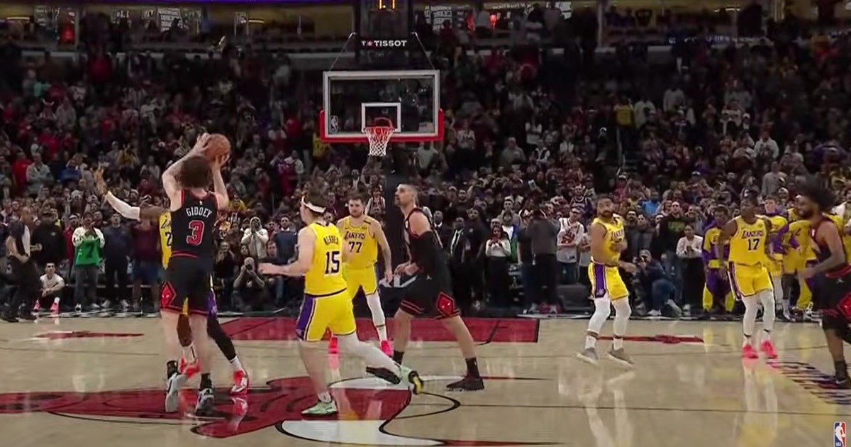 Lakersi u šoku, Dončić i LeBron nemoćni. Pogledajte kako su izgubili utakmicu