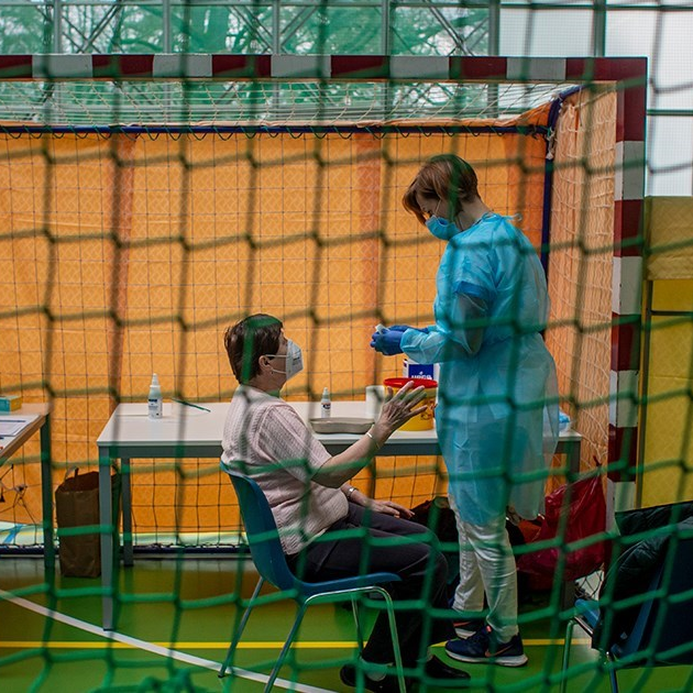 Češka će testirati sve učenike na koronavirus