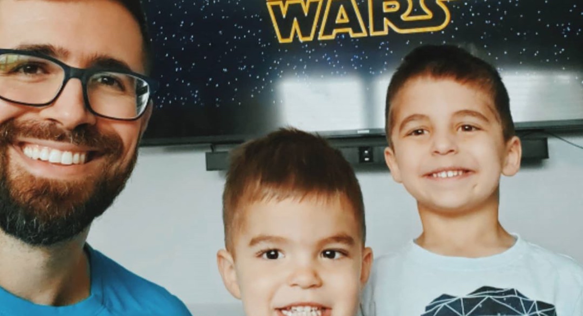 Tata otkrio što umiruje njegove sinove tijekom karantene i preporučuje drugima isto