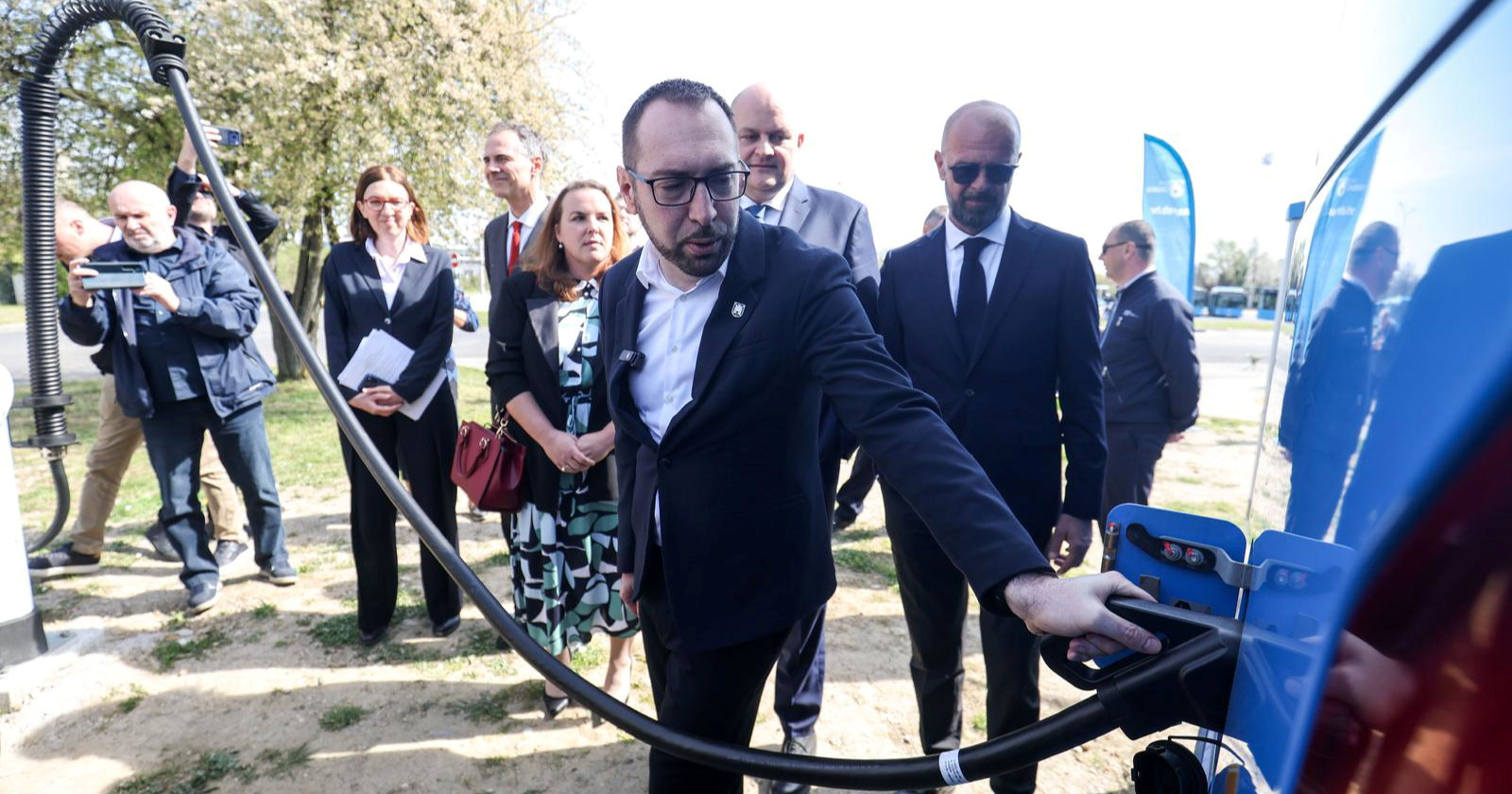 Tomašević: ZET zasad neće dizati cijene karata, nadamo se da će rat u Iranu završiti