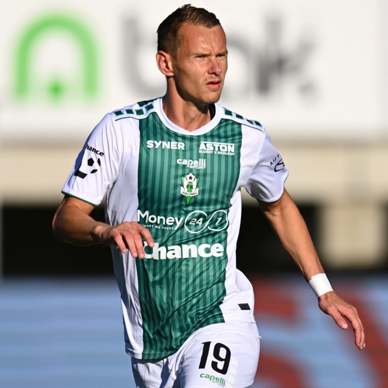 Ima 35 godina i prvi je strijelac lige. Protiv Hrvatske debitira za reprezentaciju?