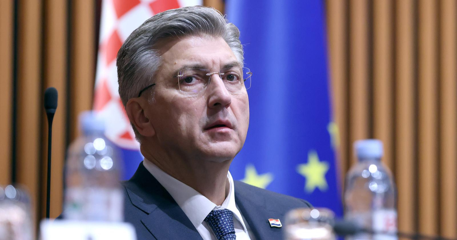 Njemačka pritišće Plenkovića zbog Crne Gore