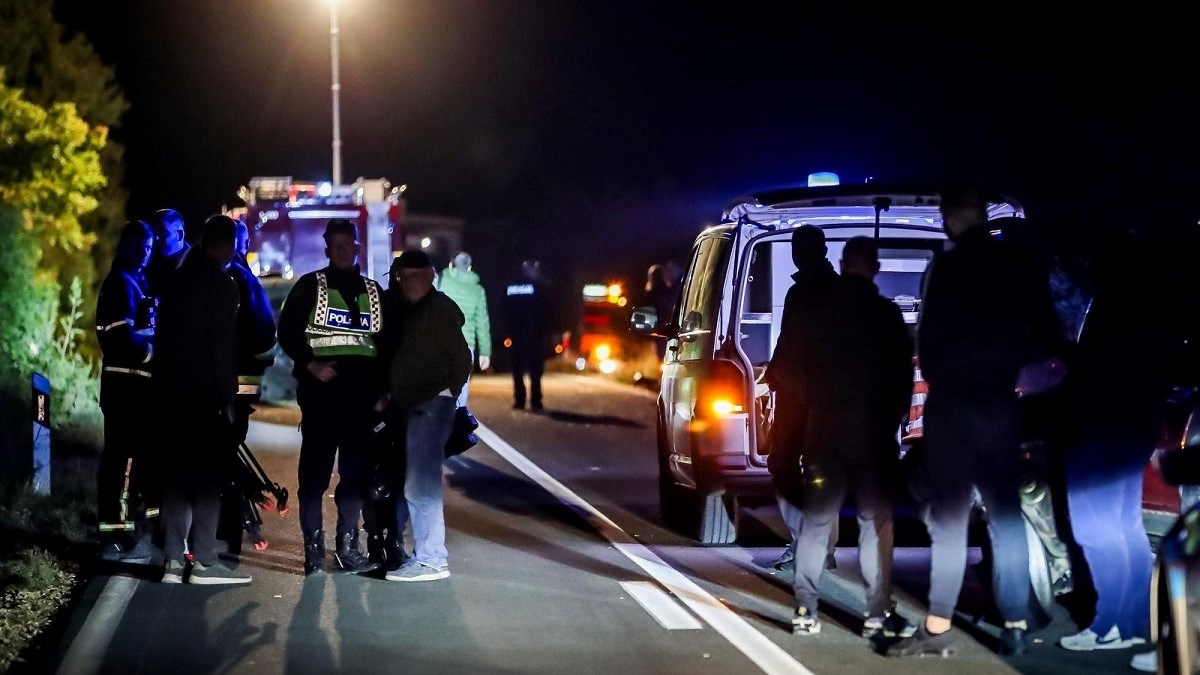 Teška prometna kod Imotskog. Poginula dva mladića, dvoje teško ozlijeđenih