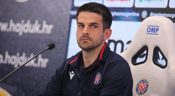 Hajdukova konferencija za medije pred Koprivnicu: "Nešto vas je malo danas..."