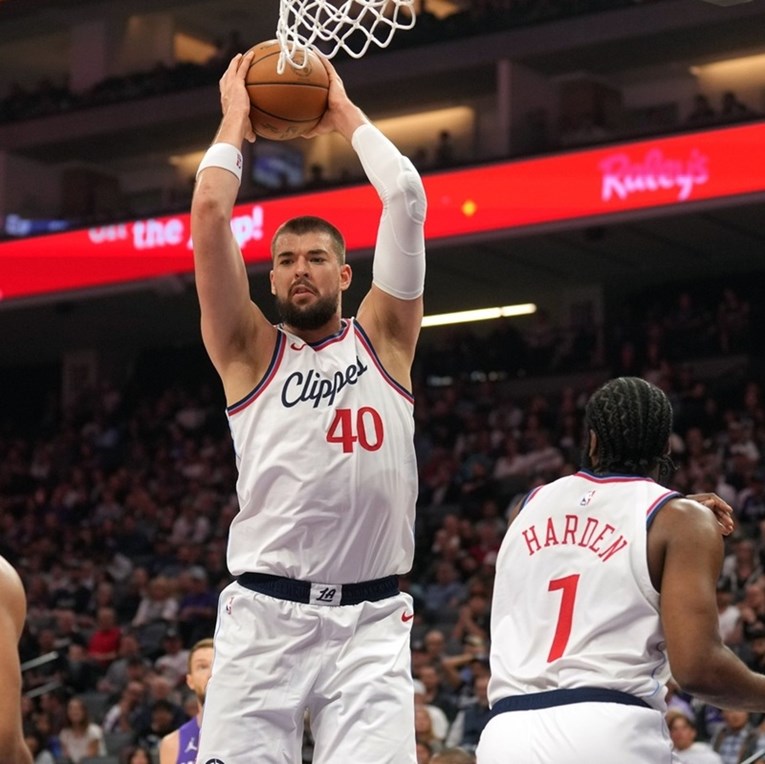 ESPN: Zubac mora dobiti nagradu za najboljeg obrambenog igrača NBA lige