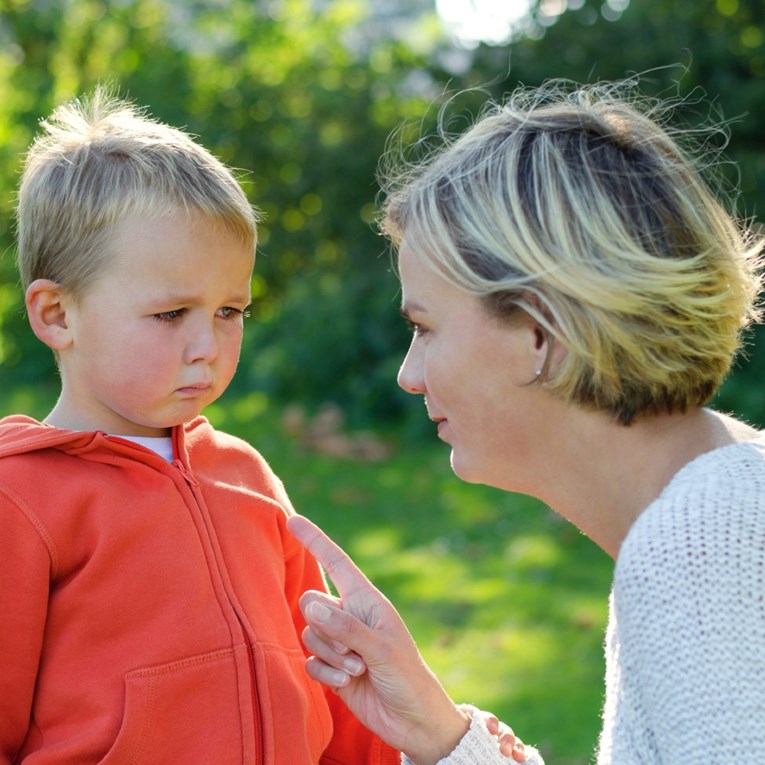 Pet rečenica koje bi u potpunosti trebalo prestati govoriti djeci s ADHD-om