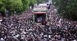 Tisuće ljudi u Iranu oplakuju smrt iranskog predsjednika