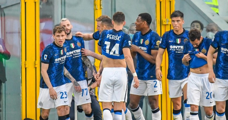 Inter se rješava čak šest igrača. Hitno mu treba novac