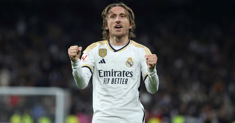 Mundo Deportivo: Modrić će u sljedeća 24 sata znati sve o svojoj sudbini u Realu