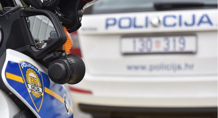 Uhićen policajac iz Požege, maltretirao je ženu, prijetio joj i snimao je bez dozvole