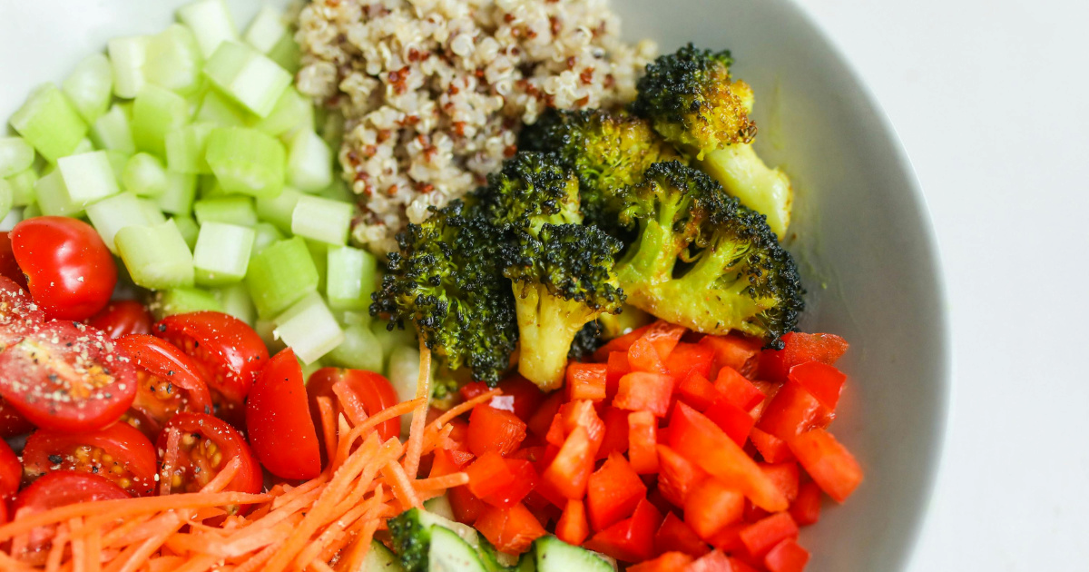 Dijetetičari: Želite bolje zdravlje jetre? Češće jedite pet skupina namirnica