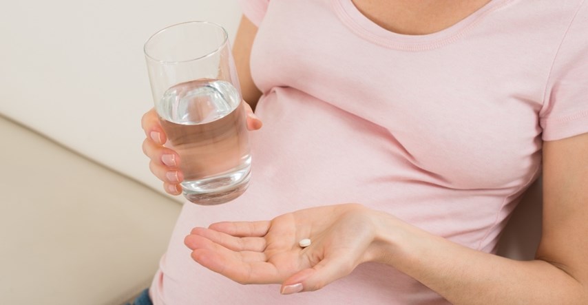 Uzimanje tableta protiv bolova u trudnoći može rezultirati komplikacijama