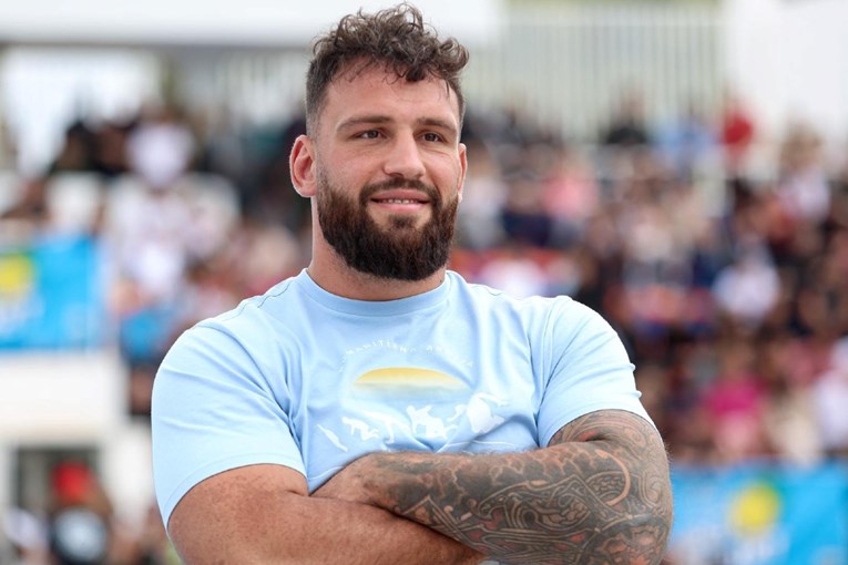 Plazibat poslao božićni poklon svom protivniku: Možeš sakriti lice kad te prebijem