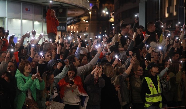 Bijes u Srbiji zbog navodnog korištenja zvučnog topa. Širi se novi detalj sa snimke