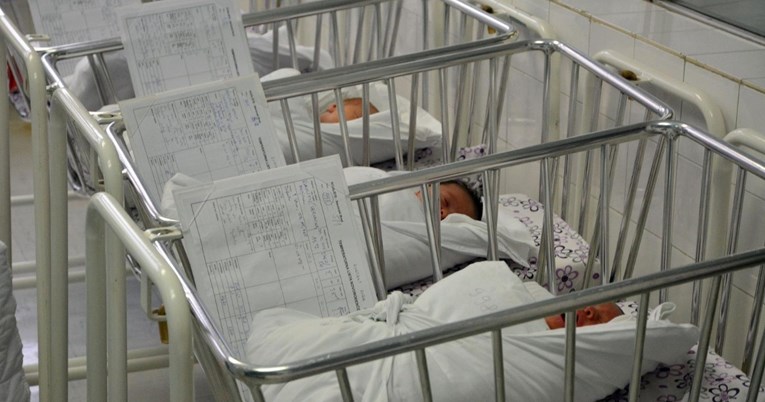 Istraživanje: RH i Srbija najlošije skrbe za žene i novorođenčad tijekom pandemije