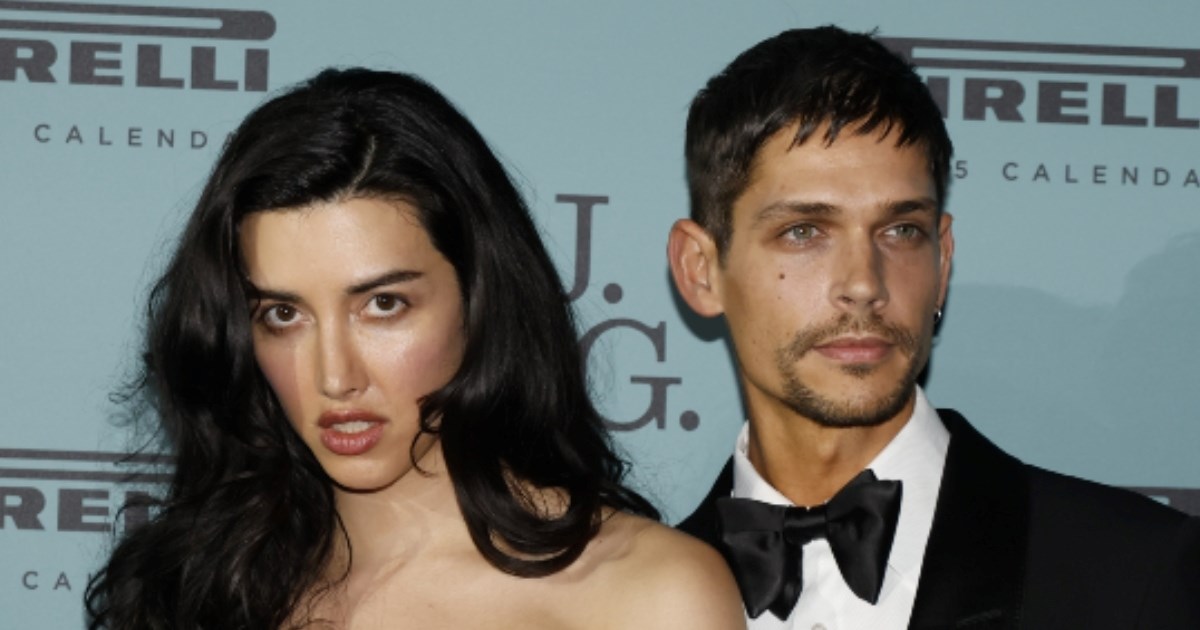 Američka umjetnica stigla na predstavljanje Pirellijevog kalendara zamotana u foliju