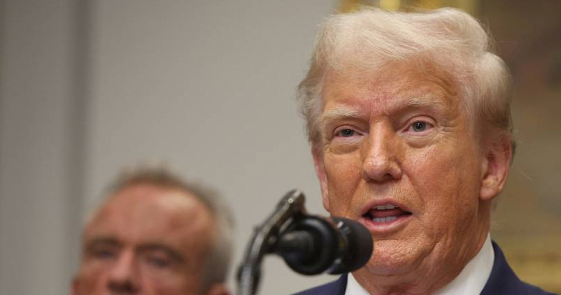 Trump povezao paracetamol, cjepiva i autizam. Znanstvenici: To je neosnovano