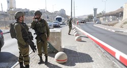 Nožem izbodeni policajac i policajka u Jeruzalemu, ona je u komi. Napadač (16) ubijen