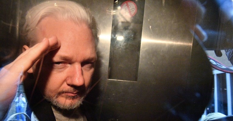 Počinje Assangeova najvažnija bitka. "Ako ga izruče, umrijet će"