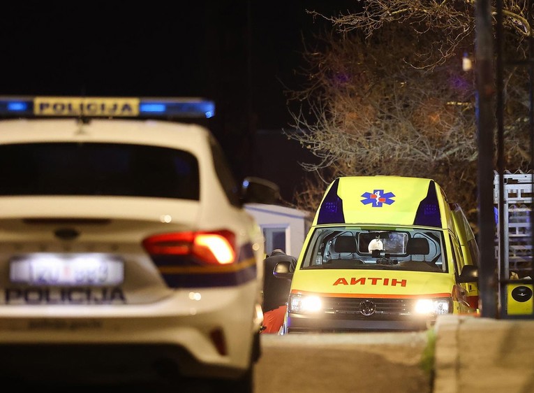 Amerikanac pretukao 20-godišnjaka u splitskom kafiću, mladić teško ozlijeđen