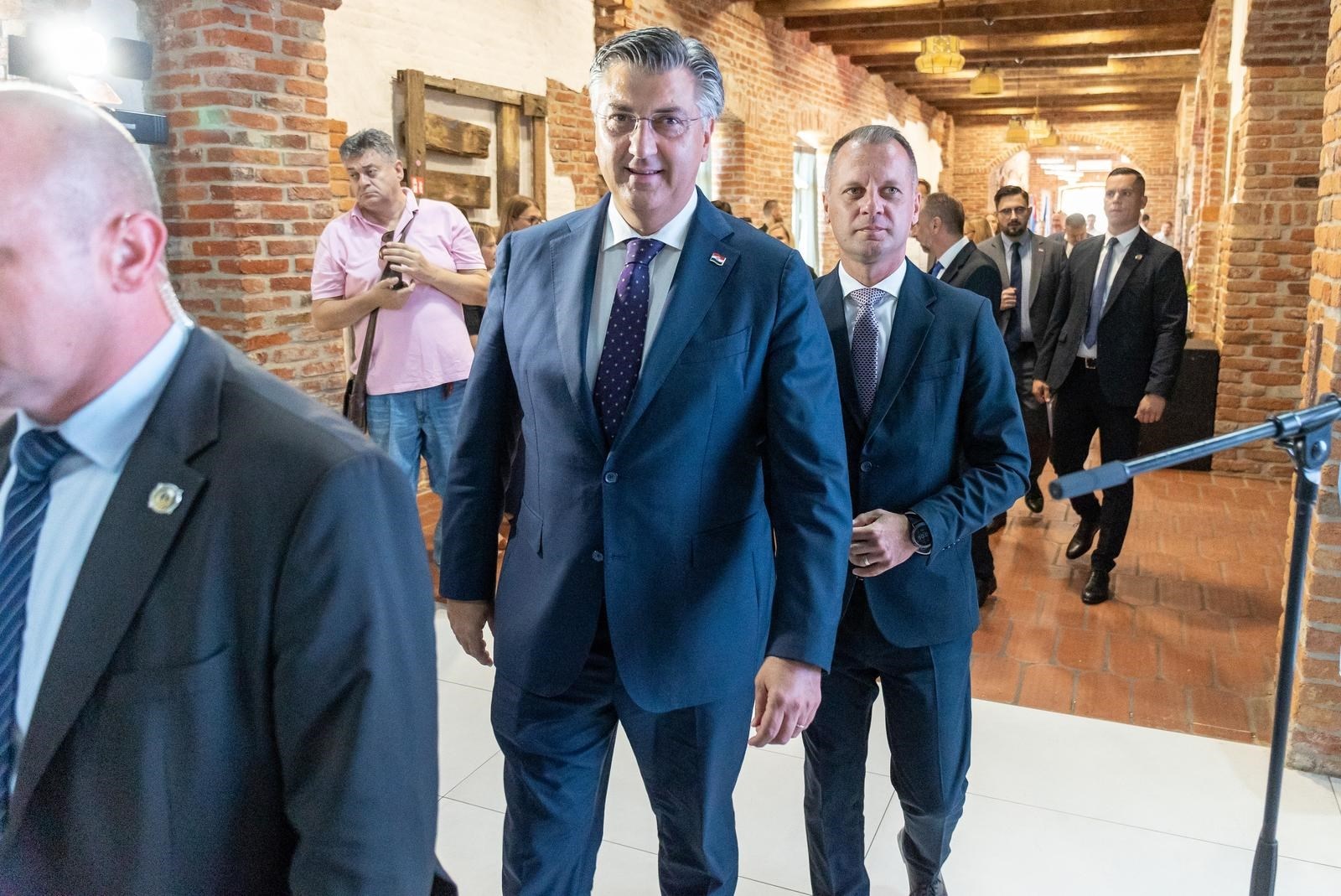 Plenković: Izbori će biti kad dođe vrijeme