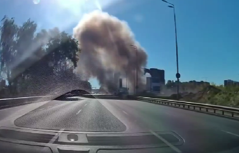 VIDEO Ruski napad na Kijev. Dron pogodio benzinsku, troje ljudi ozlijeđeno