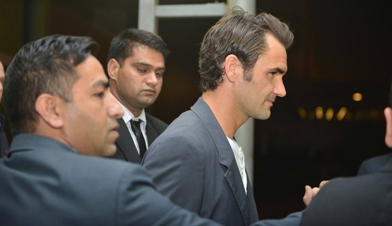 Ozlijeđenog Federera pitali kad će završiti karijeru. Dao je zanimljiv odgovor