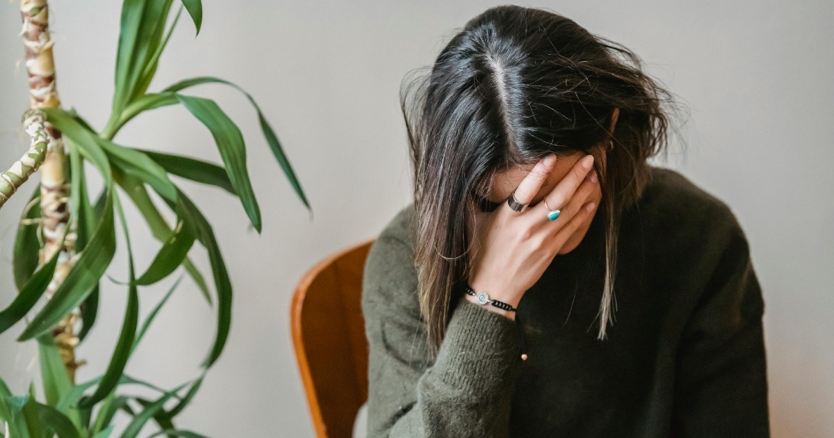 Odrasli koje su odgajali emocionalno nezreli roditelji često imaju ovih 7 problema