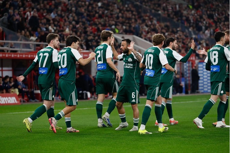 Panathinaikos slavio u najvećem grčkom derbiju, Jedvaj nastupio, Jagušić na klupi