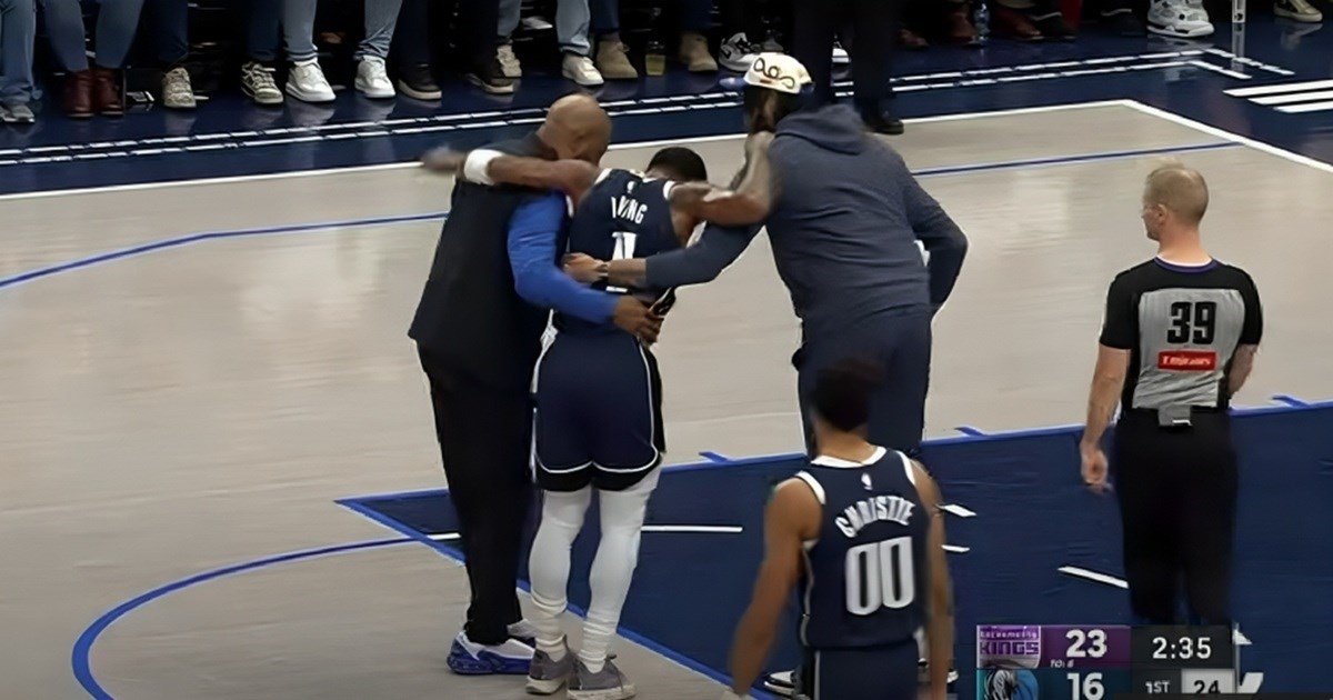 Na crtu slobodnih bacanja dovela su ga dvojica. Pogledajte što se dogodilo Irvingu