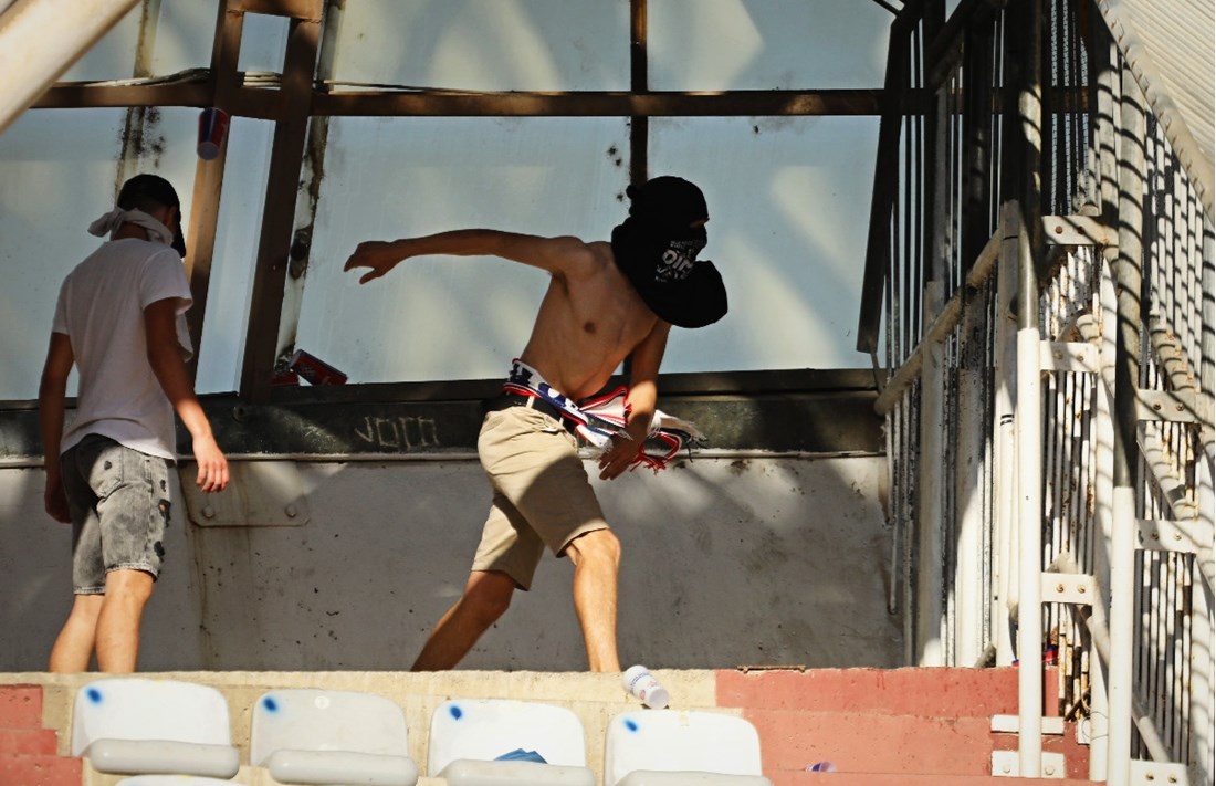 Privedeno 180 ljudi, sukob policije i navijača nakon utakmice. "Uspostavljen je red"