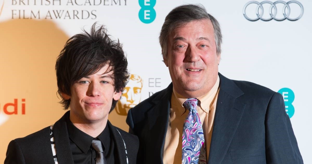 Stephen Fry (67) otkrio zašto s 30 godina mlađim mužem ne izlazi često u javnost