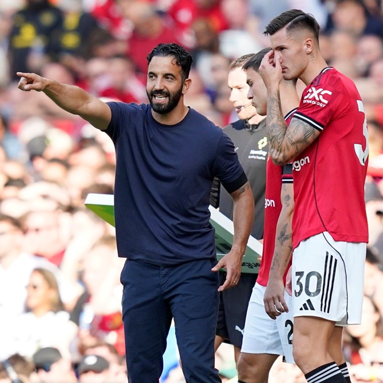 United je Slovenca platio 76.5 milijuna eura. Trener: Muči se, to je normalno