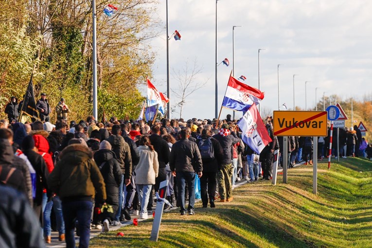 Vukovarom je danas hodalo 150 tisuća ljudi, to je najmasovnija Kolona sjećanja ikad