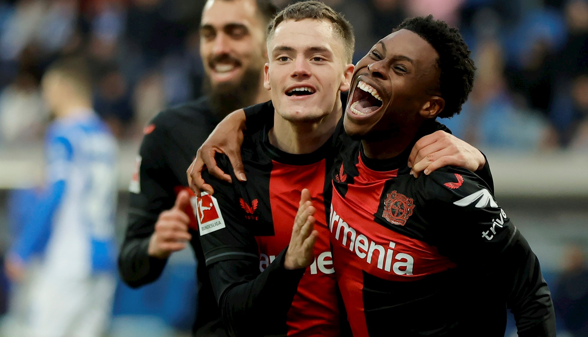 Bayer i Bayern pobjedama nastavili borbu za titulu