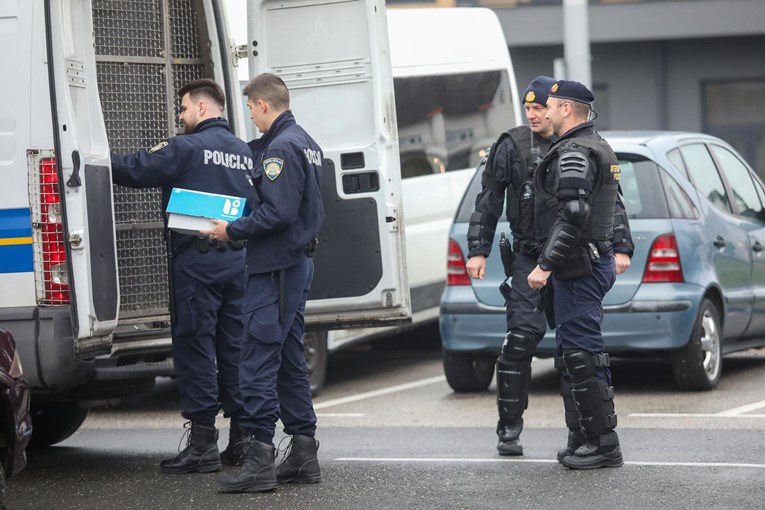 Detalji novih uhićenja USKOK-a: Krijumčarili tonu trave, novac prali preko kladionica