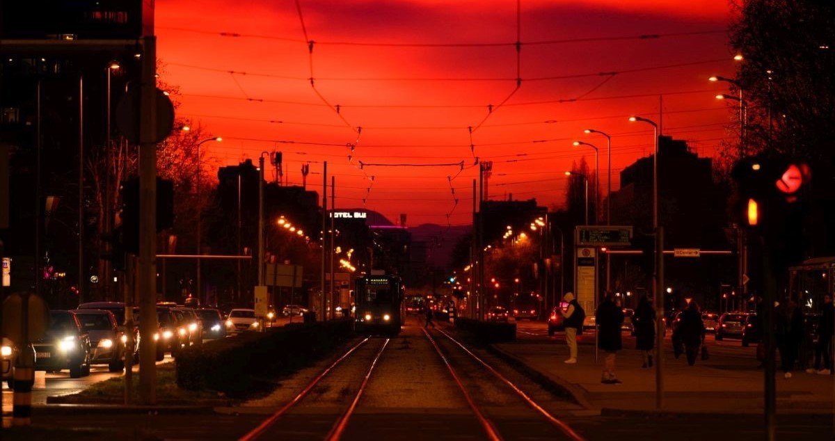 Prizor koji oduzima dah: Ovako je večeras izgledalo nebo iznad Zagreba