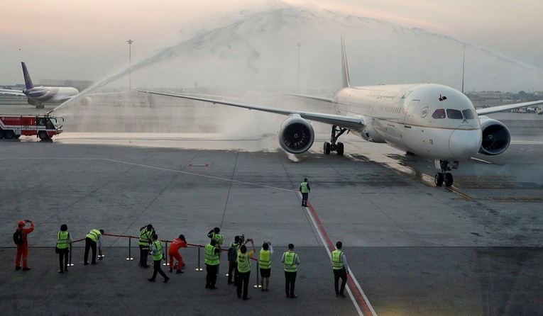 Saudijska Arabija otvara zračni prostor, danas stiže Biden