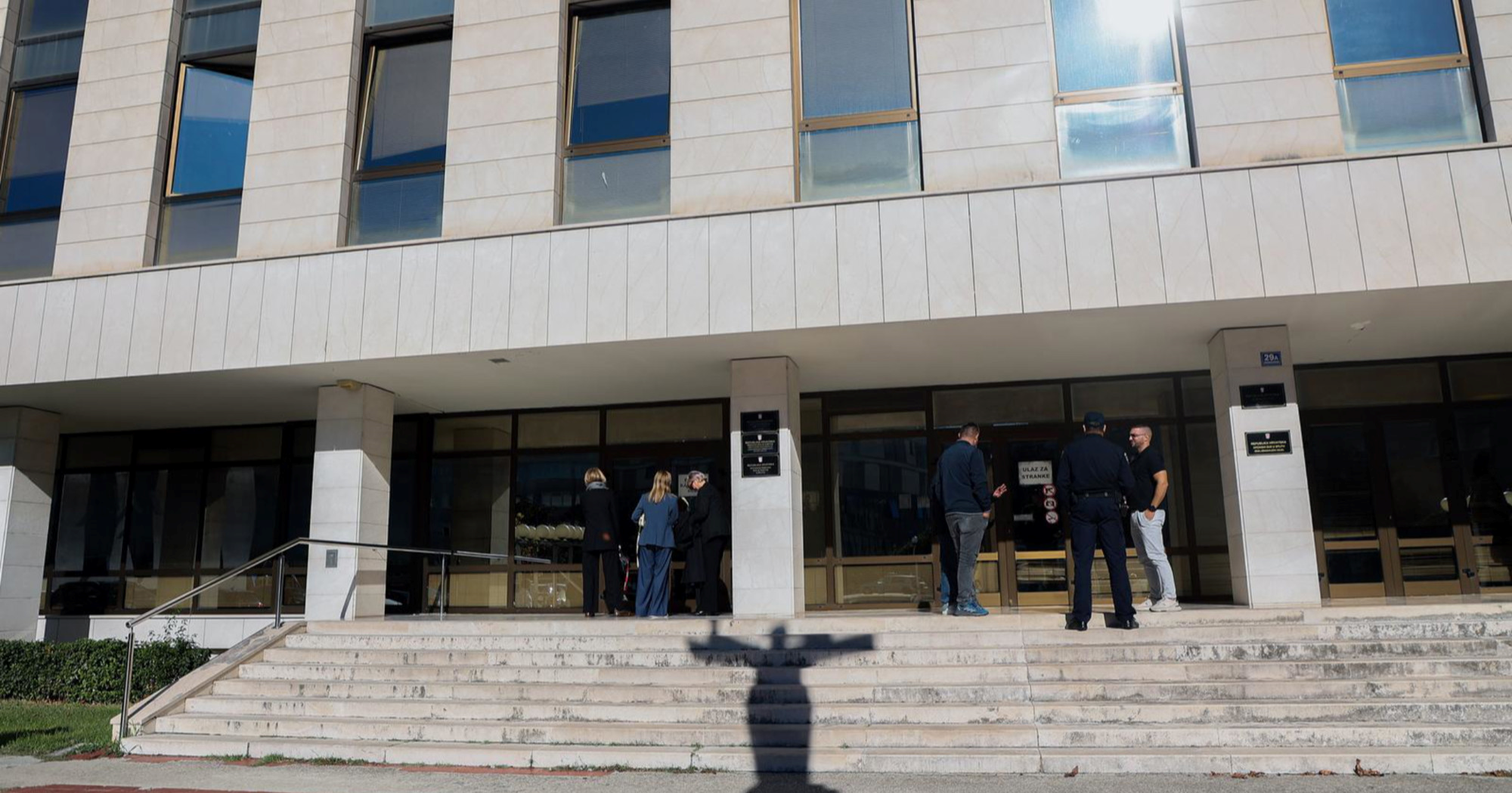 Sud u Splitu evakuiran zbog lažne dojave o bombi. Trebalo biti ročište narkobosu