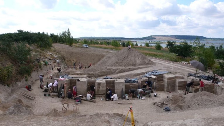 Prije 125.000 godina neandertalci su na području Njemačke imali "tvornicu masti"