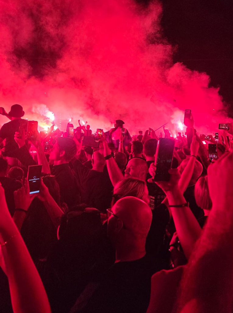 Thompson u Vukovaru poveo Bojnu Čavoglave uz "Za dom". Publika odgovorila: "Spremni"