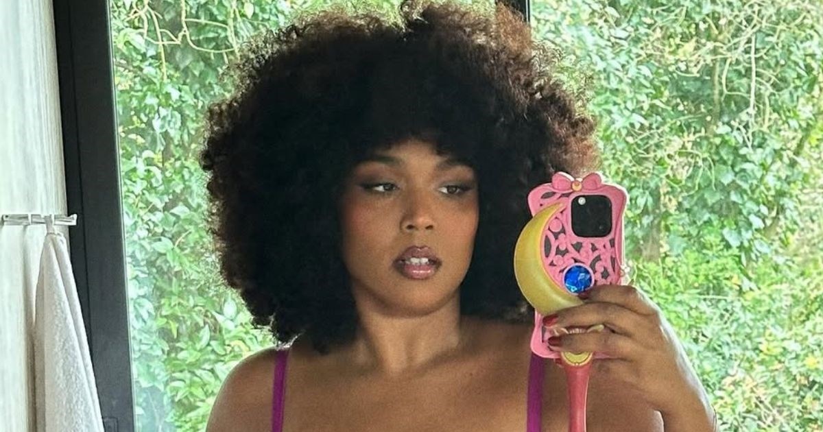 Lizzo objavila fotografije u donjem rublju i pokazala nevjerojatnu transformaciju