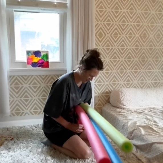 Kako spriječiti da dijete pada s kreveta? Mama doskočila problemu, ljudi se zabrinuli